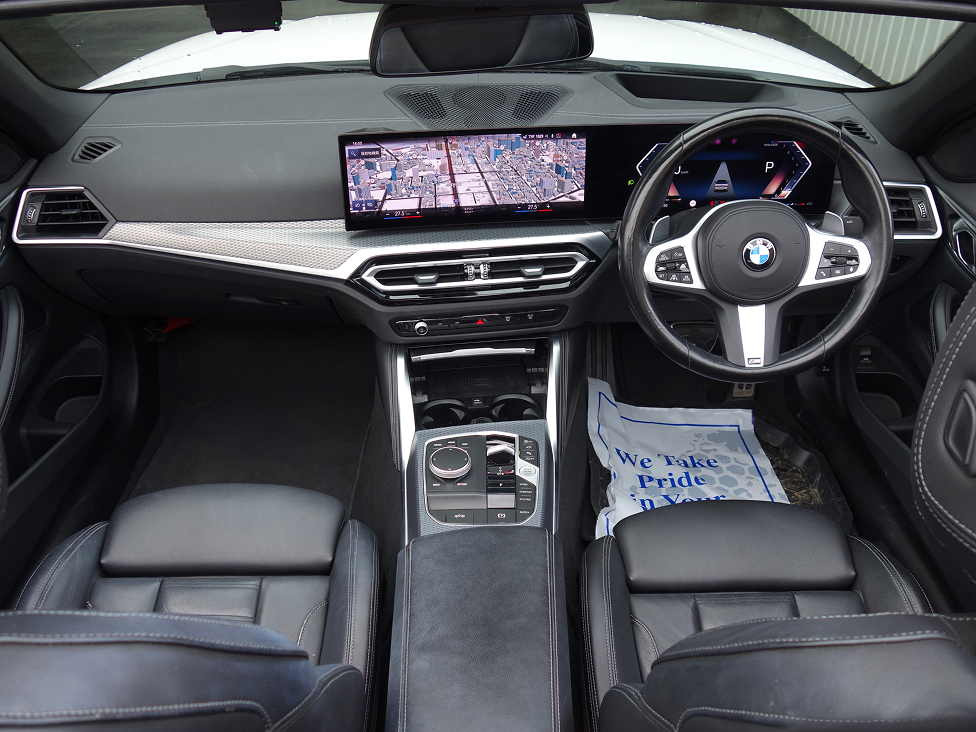 BMW 420i カブリオレ Mスポーツ